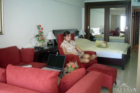Estudio en el condominio en Jomtien Beach, Pattaya, Tailandia № 176534 - foto 6