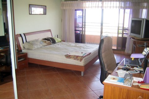 Condominio de 1 dormitorio en Jomtien Beach, Pattaya, Tailandia № 176533 - foto 5