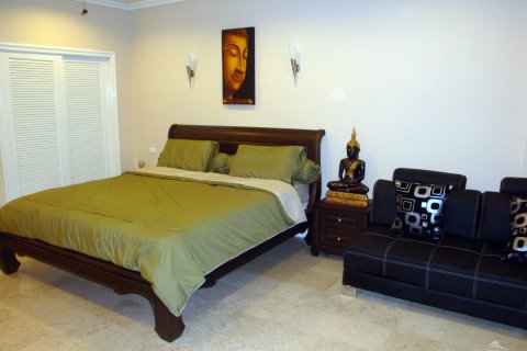 Estudio en el condominio en Jomtien Beach, Pattaya, Tailandia № 176529 - foto 5