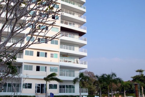 Estudio en el condominio en Jomtien Beach, Pattaya, Tailandia № 176529 - foto 3
