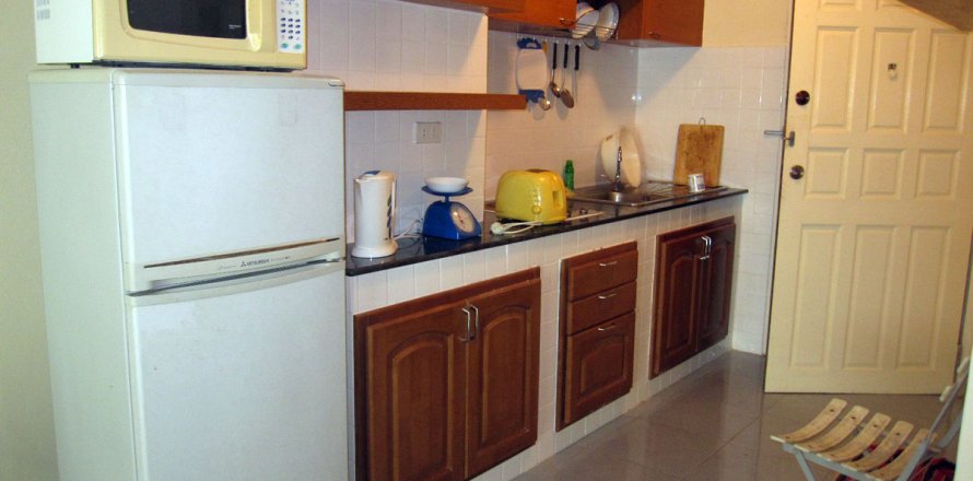 Studio in the Condo in Pattaya, Thailand № 176530