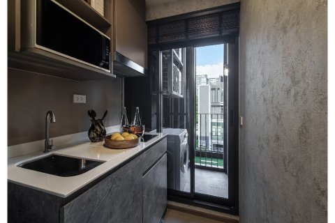 Condominio de 2 dormitorios en Bangkok, Tailandia № 165016 - foto 9