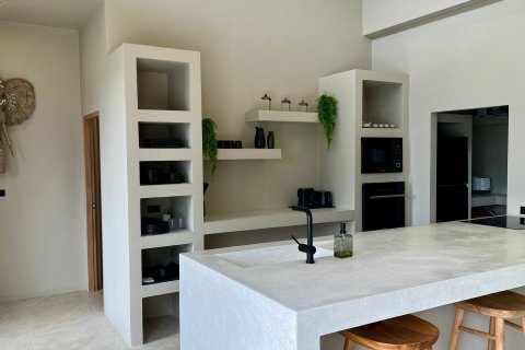 Chalet de 3 dormitorios en Ko Samui, Tailandia № 172475 - foto 12