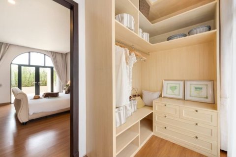 Chalet de 3 dormitorios en Hua Hin, Tailandia № 147509 - foto 12