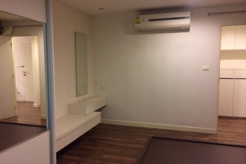 Condominio de 2 dormitorios en Bangkok, Tailandia № 143796 - foto 11