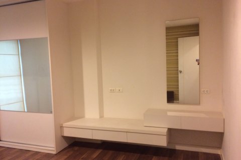 Condominio de 2 dormitorios en Bangkok, Tailandia № 143796 - foto 12