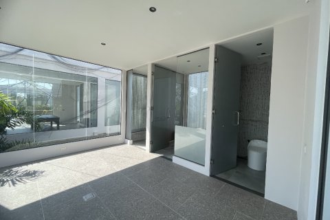 Chalet de 3 dormitorios en Hua Hin, Tailandia № 169915 - foto 8
