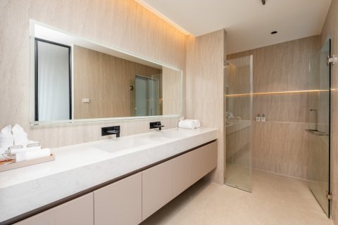 Chalet de 3 dormitorios en Ko Samui, Tailandia № 169916 - foto 19
