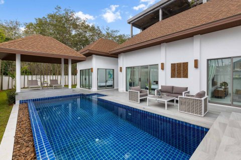 Villa in Phuket, Thailand 4 bedrooms № 54367 - photo 14