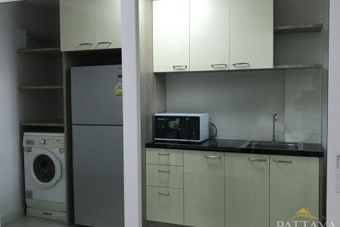 Casa de 4 dormitorios en Pattaya, Tailandia № 54365 - foto 8