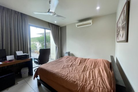 Casa de 3 dormitorios en Pattaya, Tailandia № 54366 - foto 9