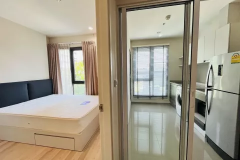 Estudio en el condominio en Din Daeng, Bangkok, Tailandia № 138932 - foto 4