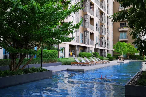 Estudio en el condominio en Din Daeng, Bangkok, Tailandia № 138932 - foto 2