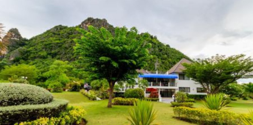 Chalet de 5 dormitorios en Hua Hin, Tailandia № 202786