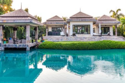 Chalet de 4 dormitorios en Hua Hin, Tailandia № 202789