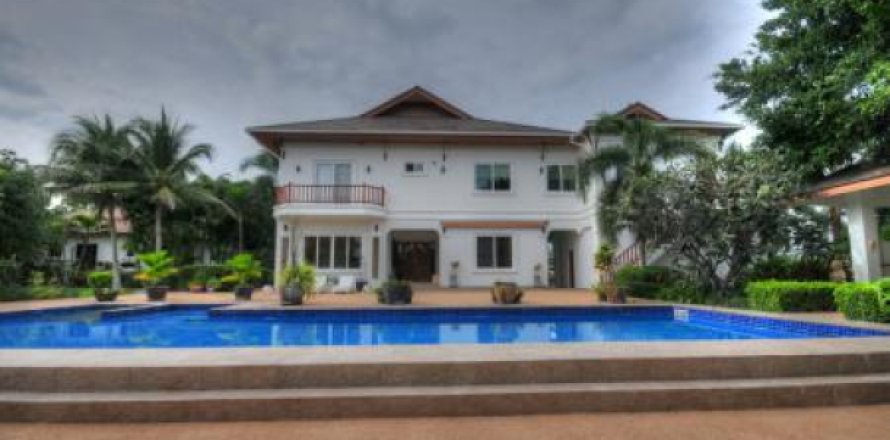 Chalet de 5 dormitorios en Hua Hin, Tailandia № 202790