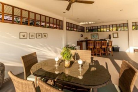 Chalet de 5 dormitorios en Hua Hin, Tailandia № 202788 - foto 3