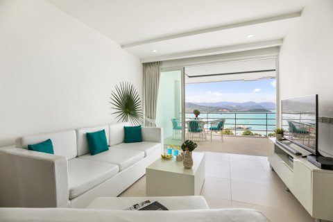 Condo in Ko Samui, Thailand, 3 bedrooms  № 66695 - photo 5
