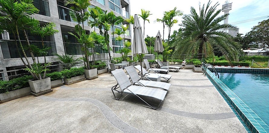 Condominio de 2 dormitorios en Pattaya, Tailandia № 205339