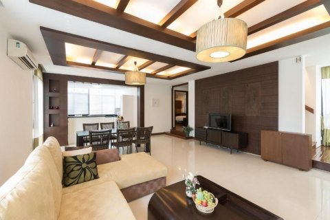 Casa de 4 dormitorios en Pattaya, Tailandia № 67514 - foto 4