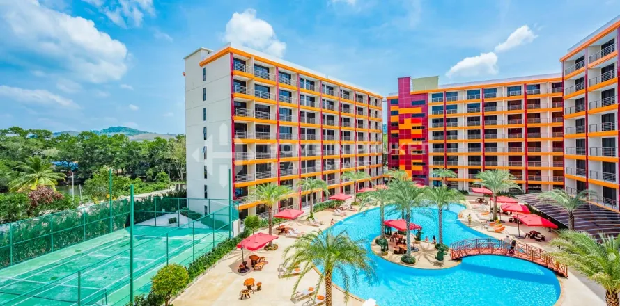 Estudio en el condominio en Mai Khao, Tailandia № 205905