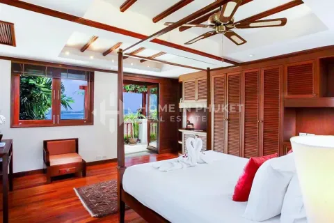 Casa de 3 dormitorios en Patong, Tailandia № 205908 - foto 19