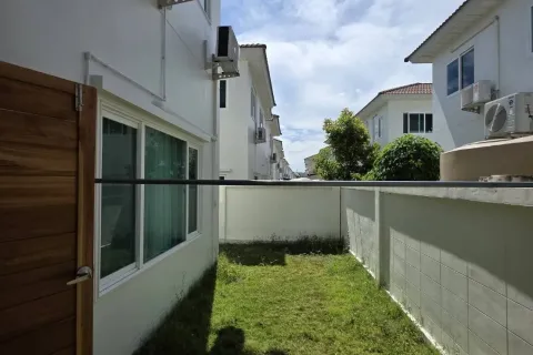 Adosado de 3 dormitorios en Phuket, Tailandia № 173733 - foto 3