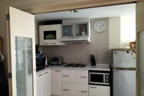 Condominio de 3 dormitorios en Yan Nawa, Bangkok, Tailandia № 164274 - foto 5