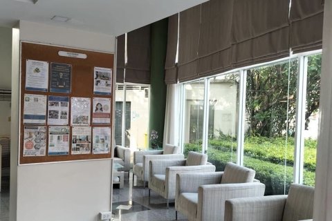 Condominio de 3 dormitorios en Yan Nawa, Bangkok, Tailandia № 164274 - foto 15