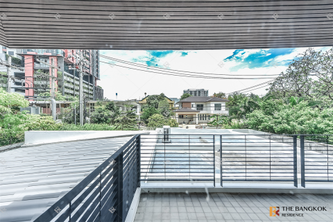 Casa de 4 dormitorios en Bangkok, Tailandia № 190426 - foto 10