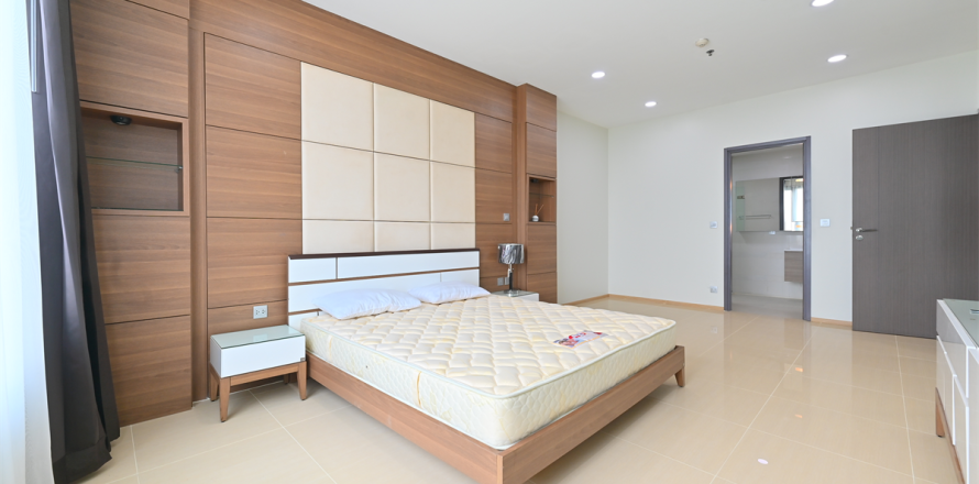 Eigentumswohnung in Bangkok, Thailand, 3 Schlafzimmer  № 189768