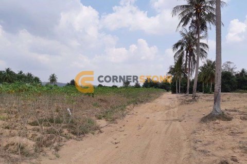 Terreno en Bang Lamung, Tailandia № 26465