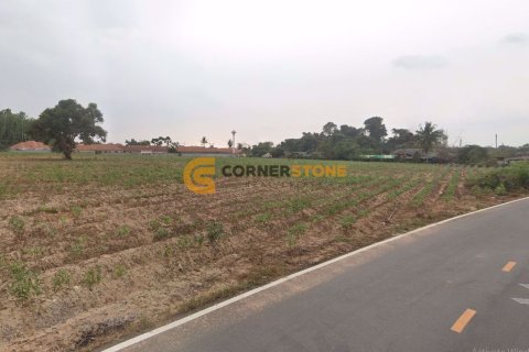 Terreno en Pattaya, Tailandia № 26463 - foto 4