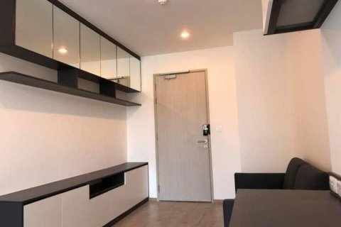 Estudio en el condominio en Bang Rak, Bangkok, Tailandia № 171965 - foto 2