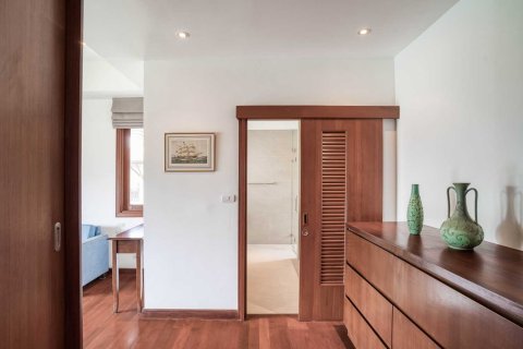 House in Bang Tao, Thailand 4 bedrooms № 36583 - photo 30