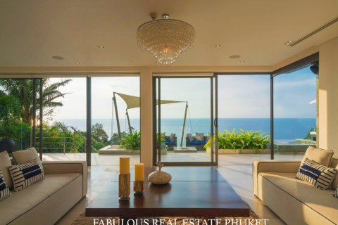 Chalet de 6 dormitorios en Kamala, Tailandia № 179796 - foto 2