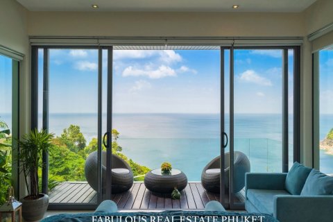 Chalet de 6 dormitorios en Kamala, Tailandia № 179796 - foto 13