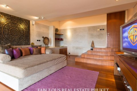 Villa in Kamala, Thailand 5 Schlafzimmer № 179794 - Foto 2