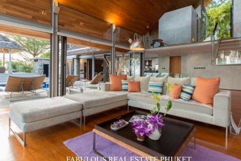 Villa in Kamala, Thailand 5 Schlafzimmer № 179794 - Foto 5