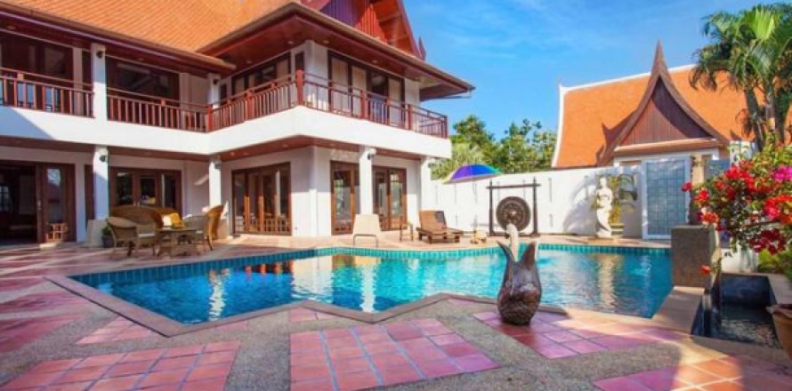 Chalet de 6 dormitorios en Rawai, Tailandia № 202550