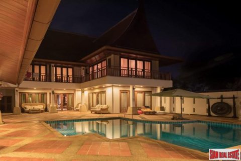 Chalet de 6 dormitorios en Rawai, Tailandia № 202550 - foto 4