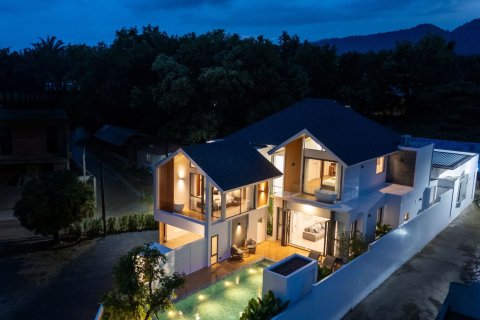 Villa in Phuket, Thailand 7 bedrooms № 157915