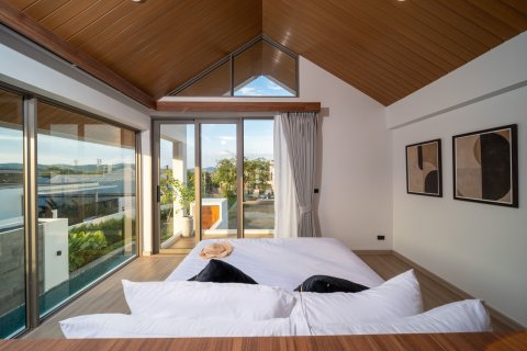 Chalet de 7 dormitorios en Phuket, Tailandia № 157915 - foto 11