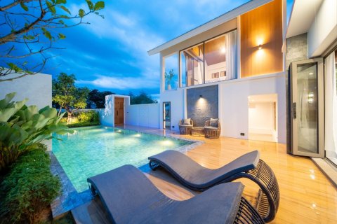 Chalet de 7 dormitorios en Phuket, Tailandia № 157915 - foto 3