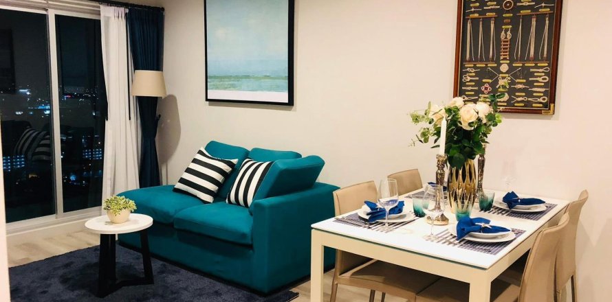 Apartamento de 3 habitaciones en Pattaya, Tailandia № 161520