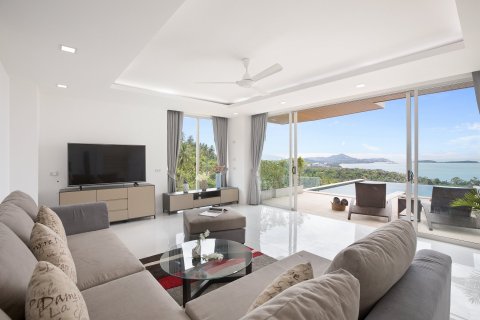 Villa in Ko Samui, Thailand 3 bedrooms № 161525 - photo 7
