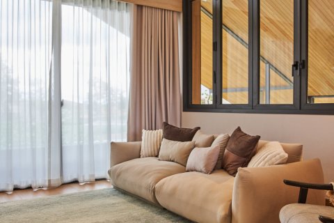 Chalet de 3 dormitorios en Pattaya, Tailandia № 203497 - foto 16