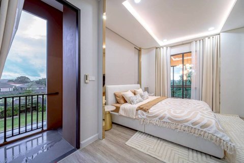 Chalet de 3 dormitorios en Pattaya, Tailandia № 203493 - foto 25