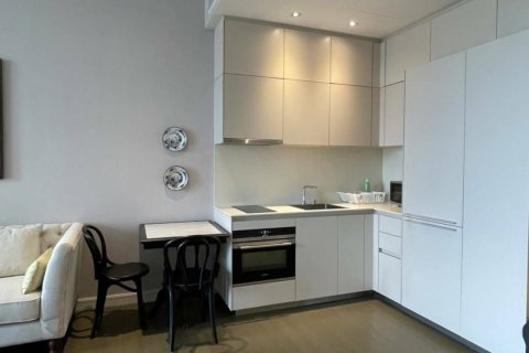 Studio in the Condo in Pathum Wan, Bangkok, Thailand № 173578 - photo 4