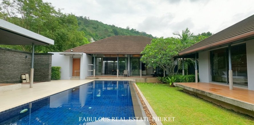 Chalet de 4 dormitorios en Kathu, Tailandia № 179822